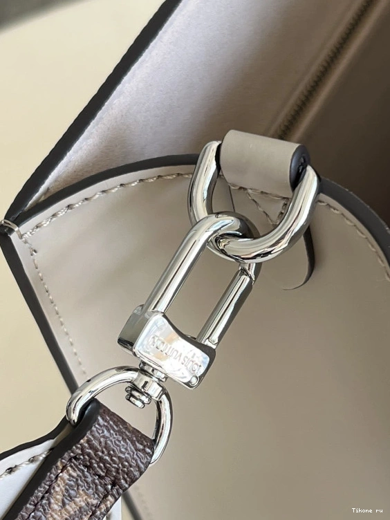 Cheap PLAT PETIT LOUIS VUITTON SAC 0819